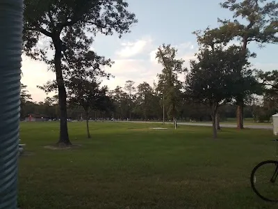 Alexander Deussen Park Baseball Fields photo 2