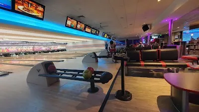 Boston Bowl photo 2