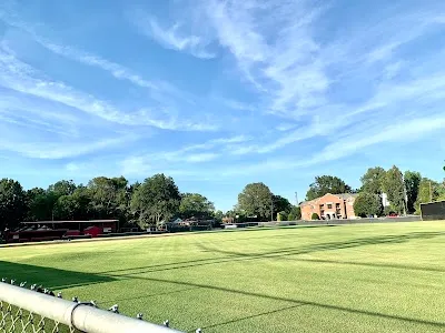 Buc Field photo 2