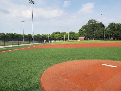 Eisenhower Park: Softball Fields
