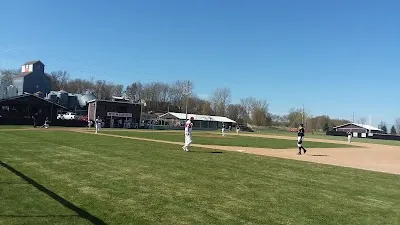 Hit Club Baseball Training (Book Reservations Online) photo 4