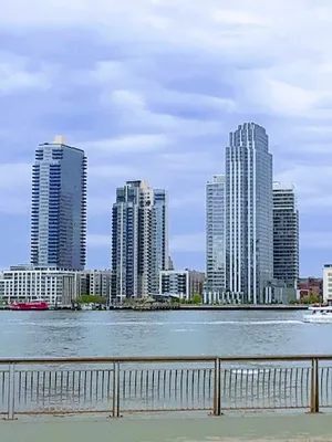 John V. Lindsay East River Park photo 5