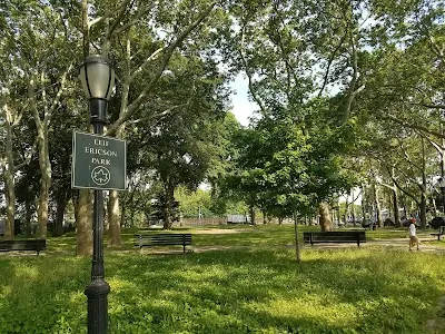Leif Ericson Park
