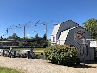 Lutz Field photo 3