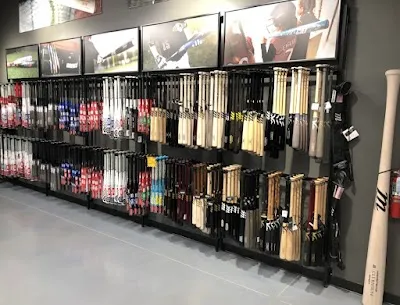 Marucci Clubhouse Midwest photo 4