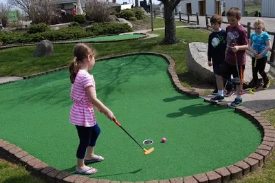 Mulligan's Island photo 3