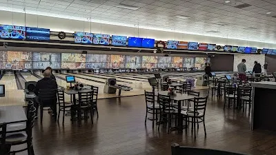 Park Lanes Family Entertainment Center photo 4