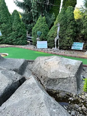 Putting Zoo photo 2