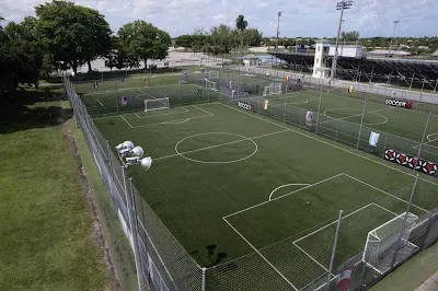 Soccer 5 Tropical Park