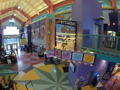 Tukwila Family Fun Center & Bullwinkle's Restaurant photo 3