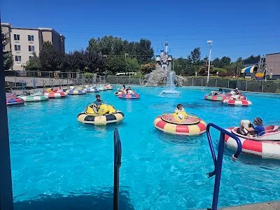 Tukwila Family Fun Center & Bullwinkle's Restaurant photo 5