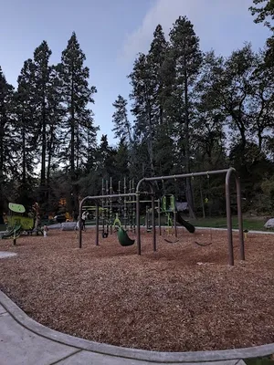Washington Park Playfield photo 4